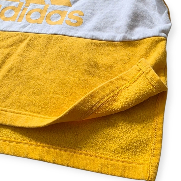 Adidas Cropped Sweater, Color Block Yellow And White, Size M - Picture 4 of 9